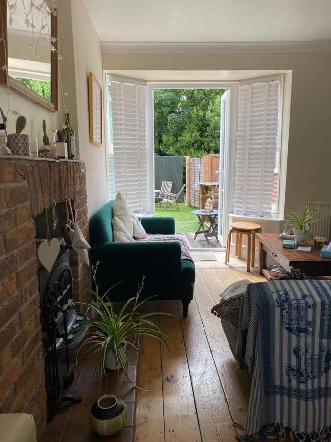 Hygge Somerset Street Exterior photo